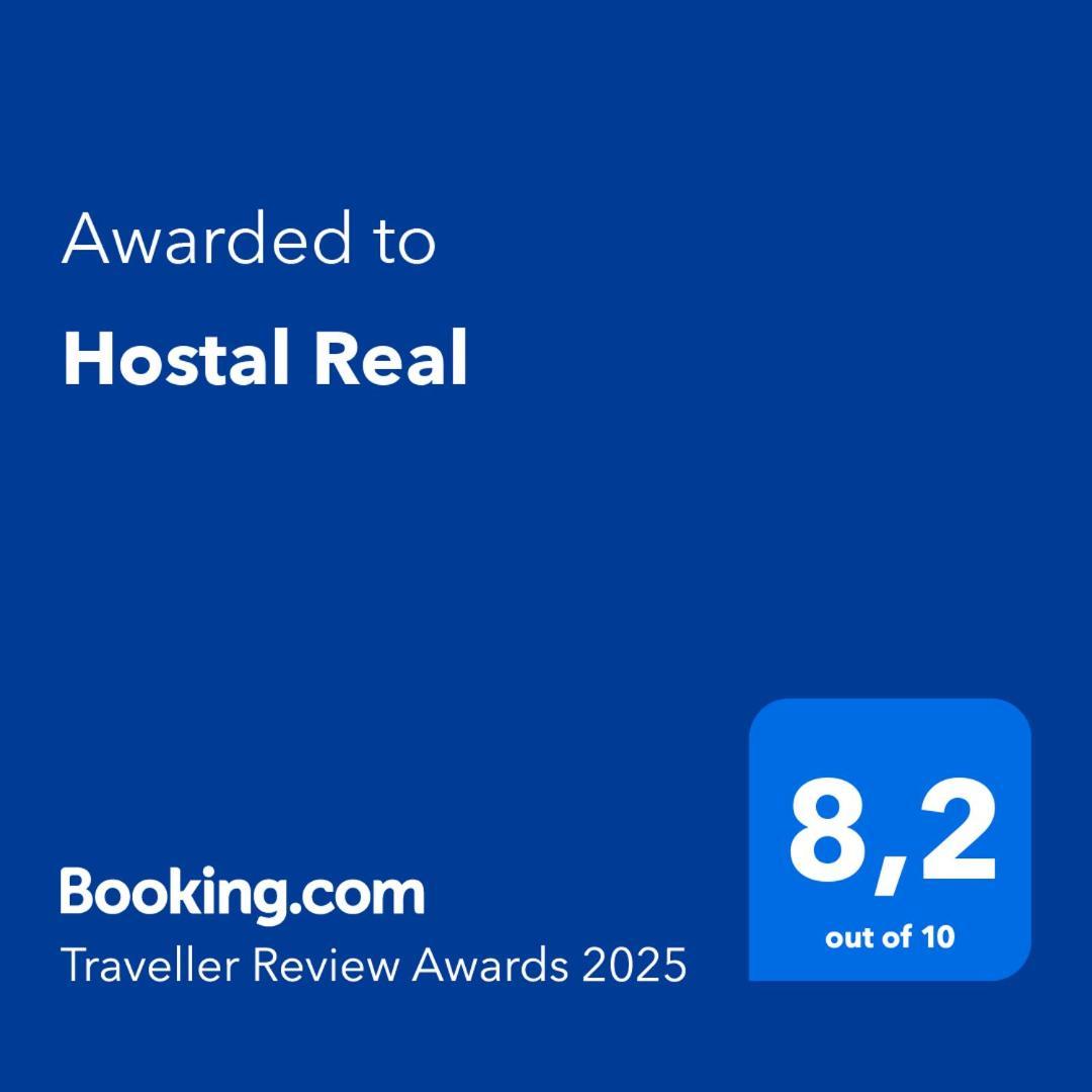 Hostal Real Пласенсия Екстериор снимка
