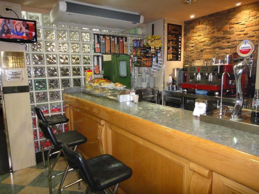 Hostal Real Пласенсия Екстериор снимка