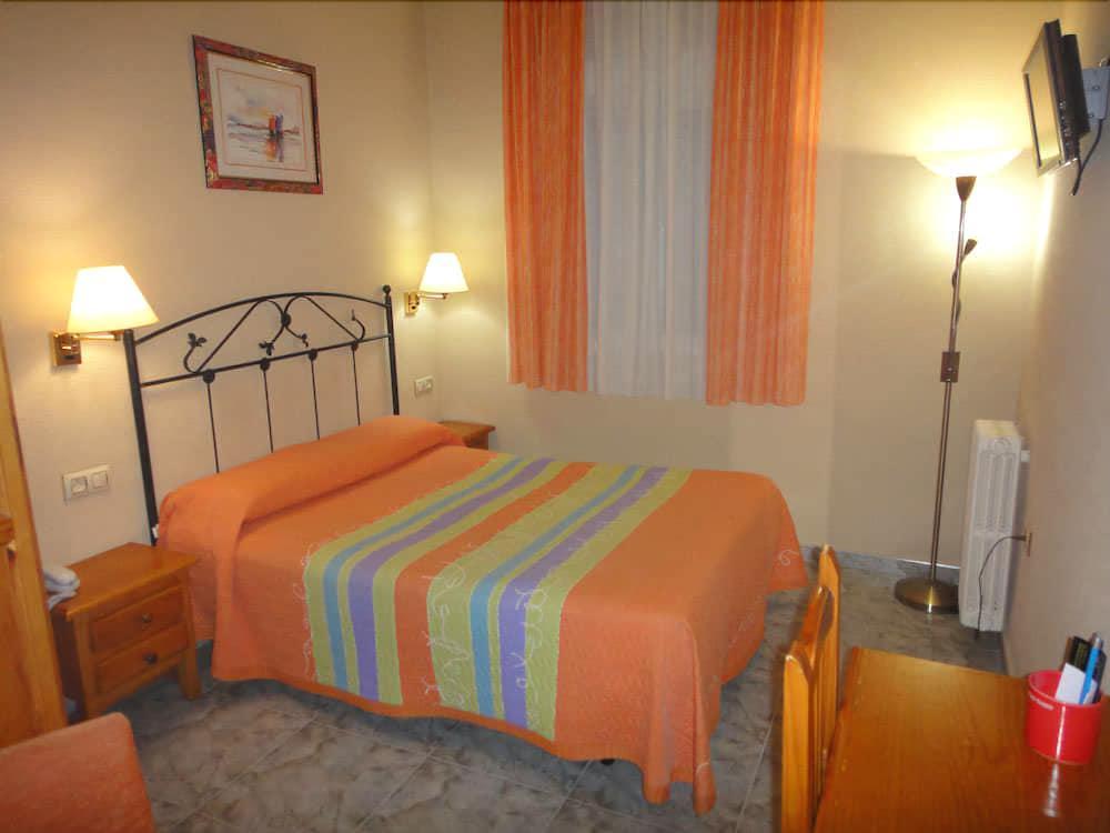 Hostal Real Пласенсия Екстериор снимка